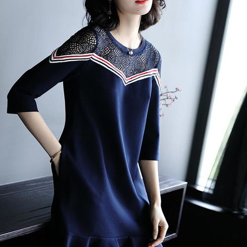 一襲裙裝映笑顏，滿室飯香暖人間 家的雙重浪漫